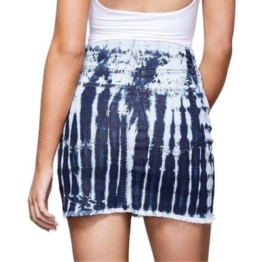 Good American Shibori Tie Dye Denim Mini Skirt 14 - Picture 3 of 9